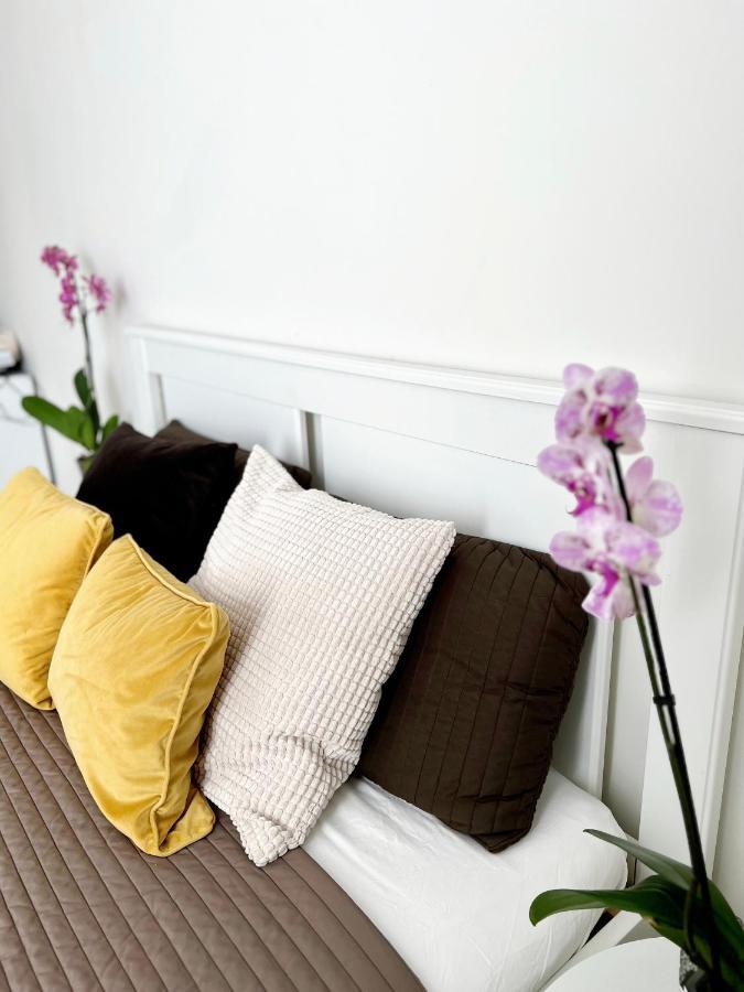 Cozy Modren Apartment On Malvarrosa Beach Valenza Esterno foto